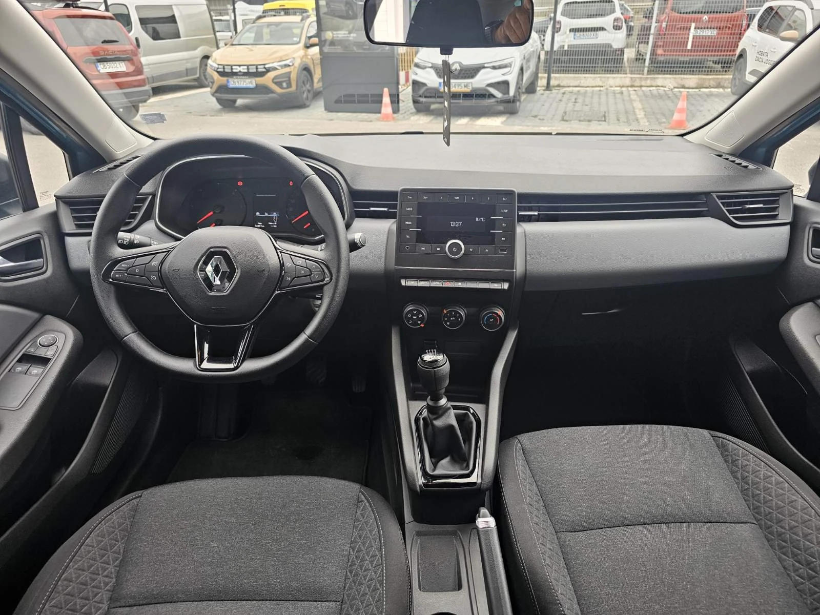 Renault Clio dCi 85 S&S - изображение 7