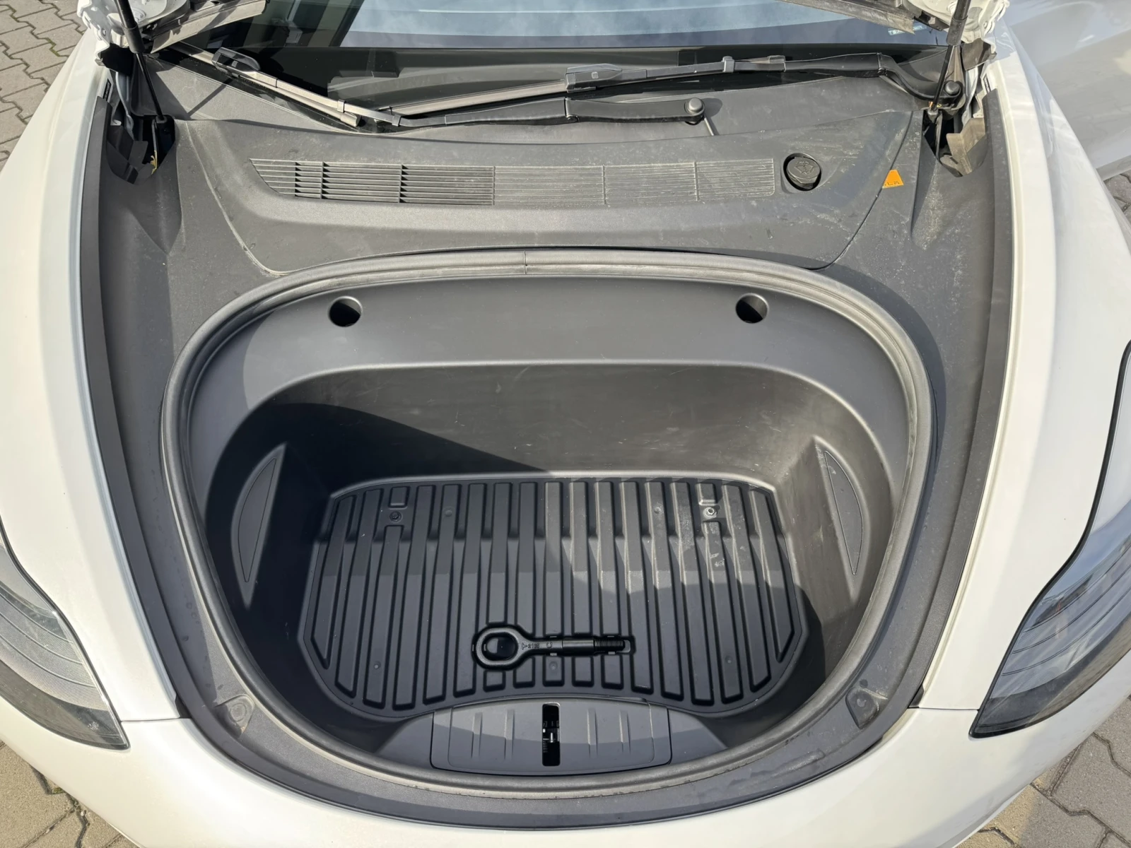 Tesla Model 3 PERFORMANCE | Mobile.bg   14