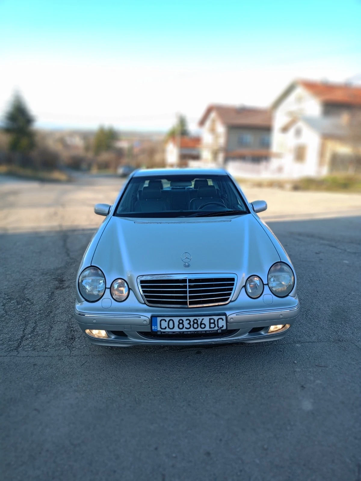 Mercedes-Benz E 270  - изображение 9