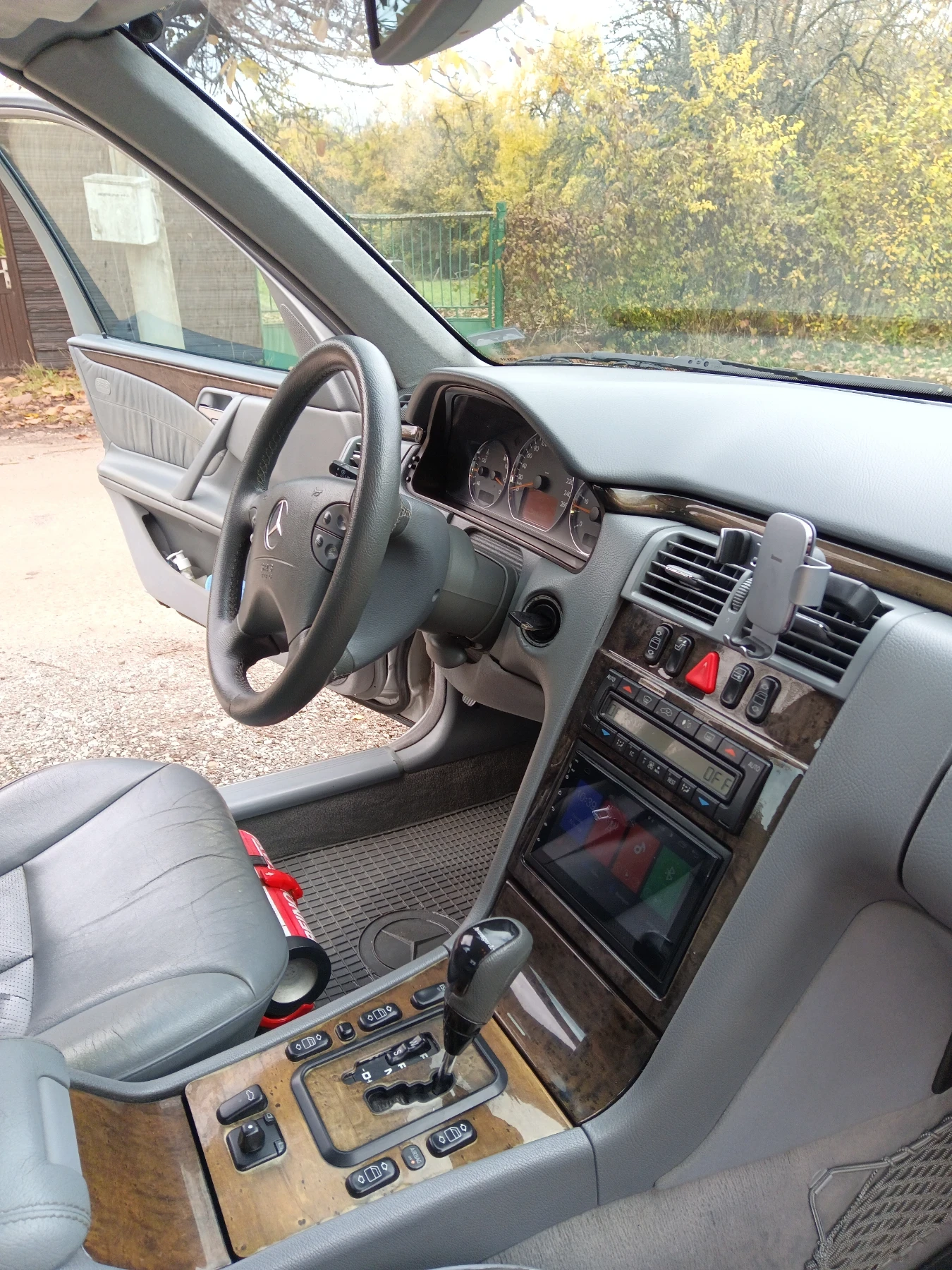 Mercedes-Benz E 270 | Mobile.bg   11