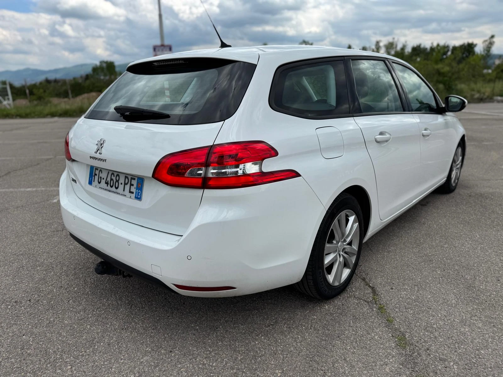 Peugeot 308 1.5HDI-NAVI-6ск-100-2019-EURO6 - изображение 5