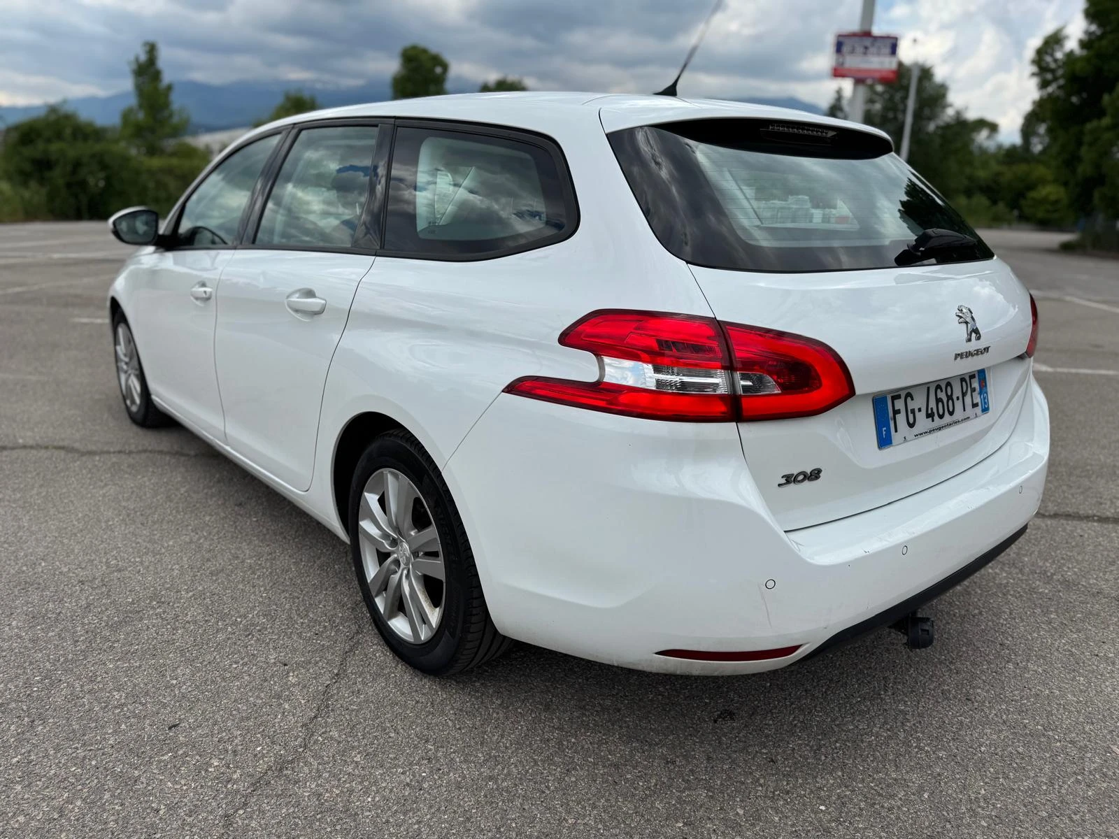 Peugeot 308 1.5HDI-NAVI-6ск-100-2019-EURO6 - изображение 7