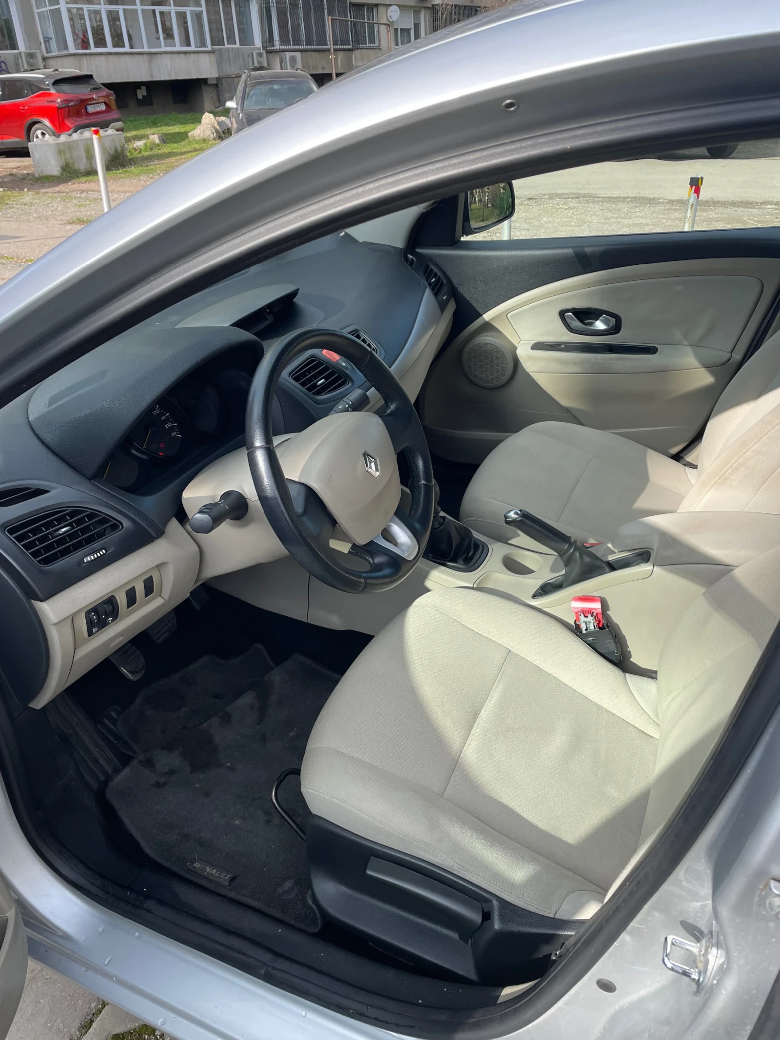 Renault Fluence | Mobile.bg � ����������� 6