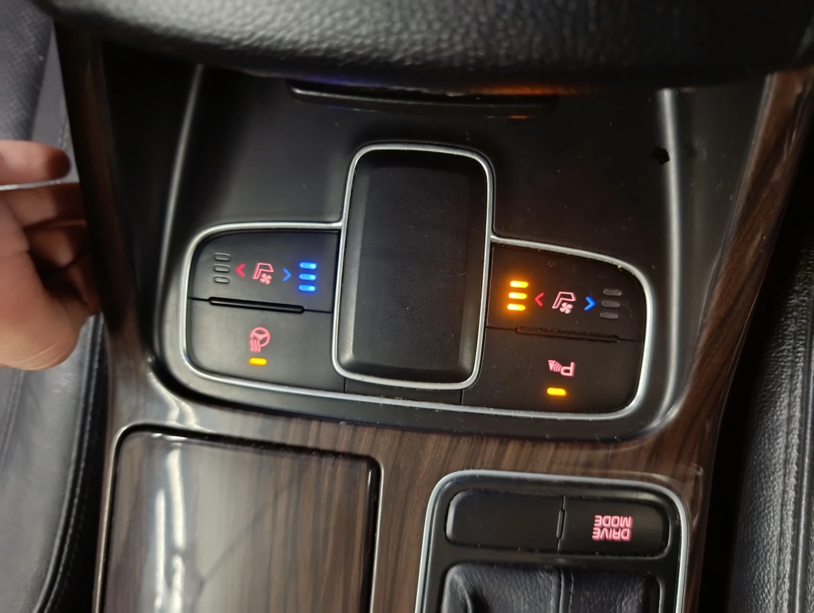 Kia K7 3.0V6 | Mobile.bg � ����������� 12