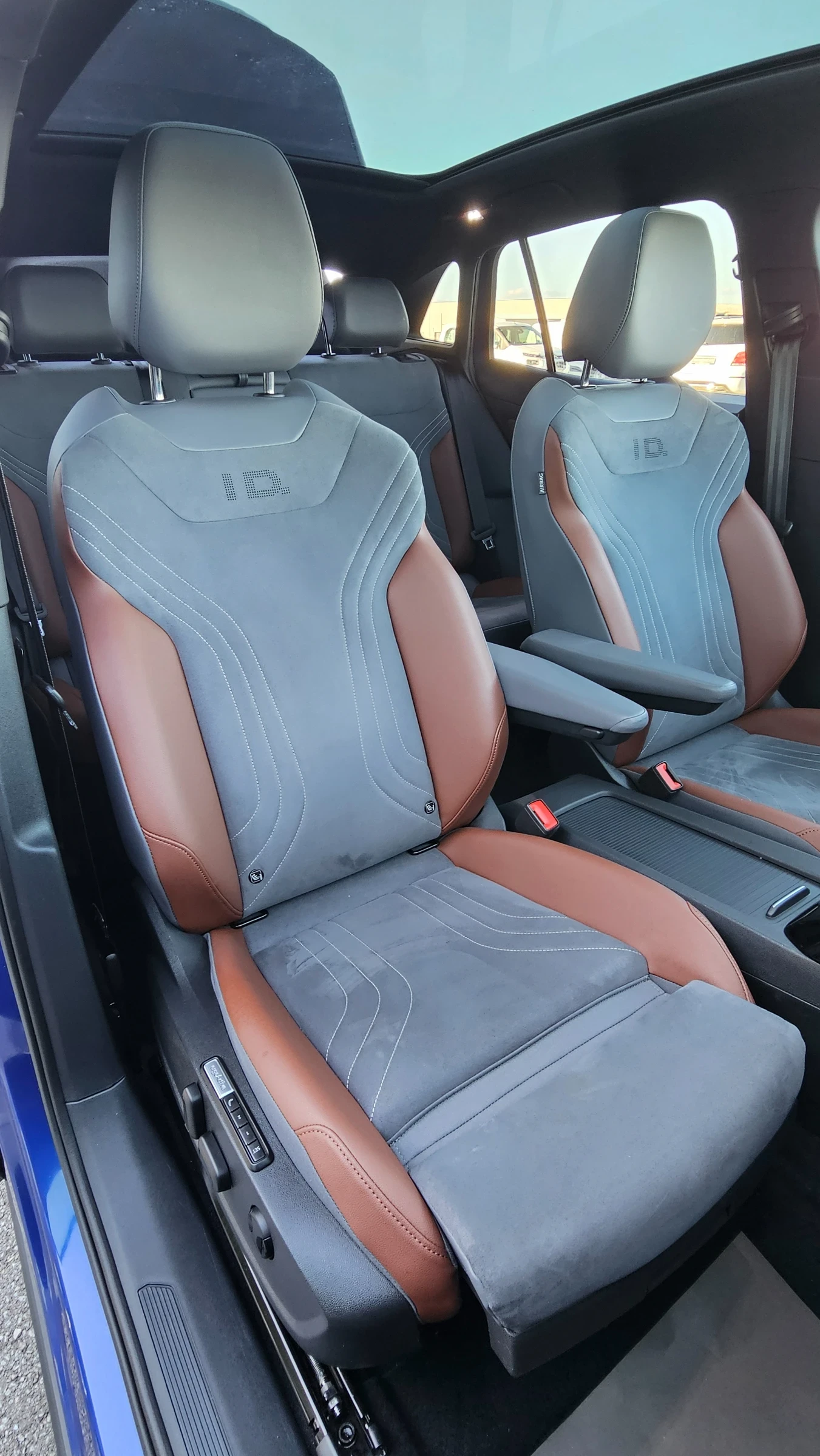 VW ID.4 Pro Performance Max/ Sportpaket/ Батерия 82кwh/, снимка 13 - Автомобили и джипове - 53392750