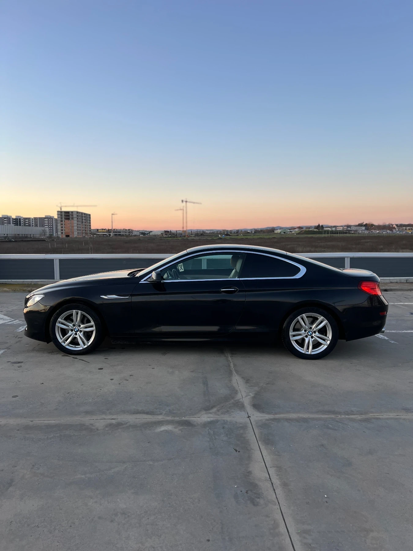 BMW 640 D RWD ОБСЛУЖЕНА, снимка 6 - Автомобили и джипове - 53715324
