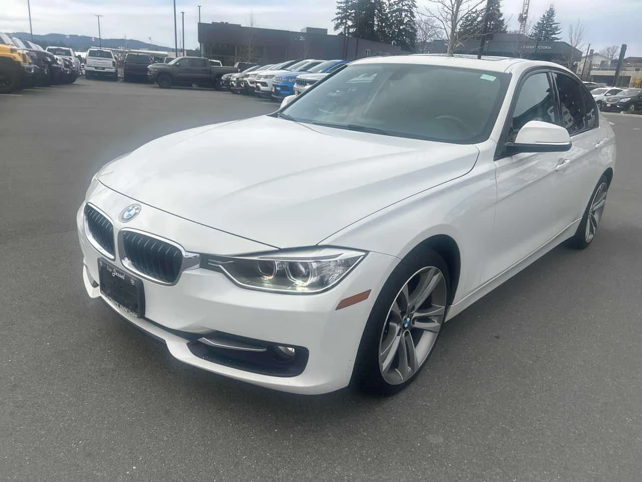 BMW 320 * xDrive * CARFAX * ПАНОРАМА * KEYLESS * ПОДГРЕВИ | Auto.bg — изображение 1