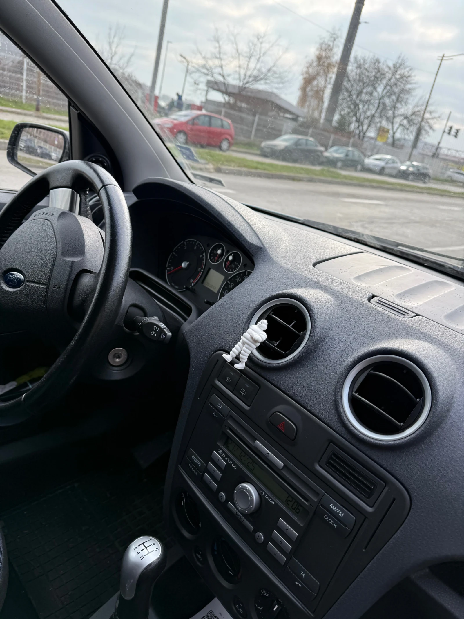 Ford Fusion 1, 6 diesel, снимка 8 - Автомобили и джипове - 54645669