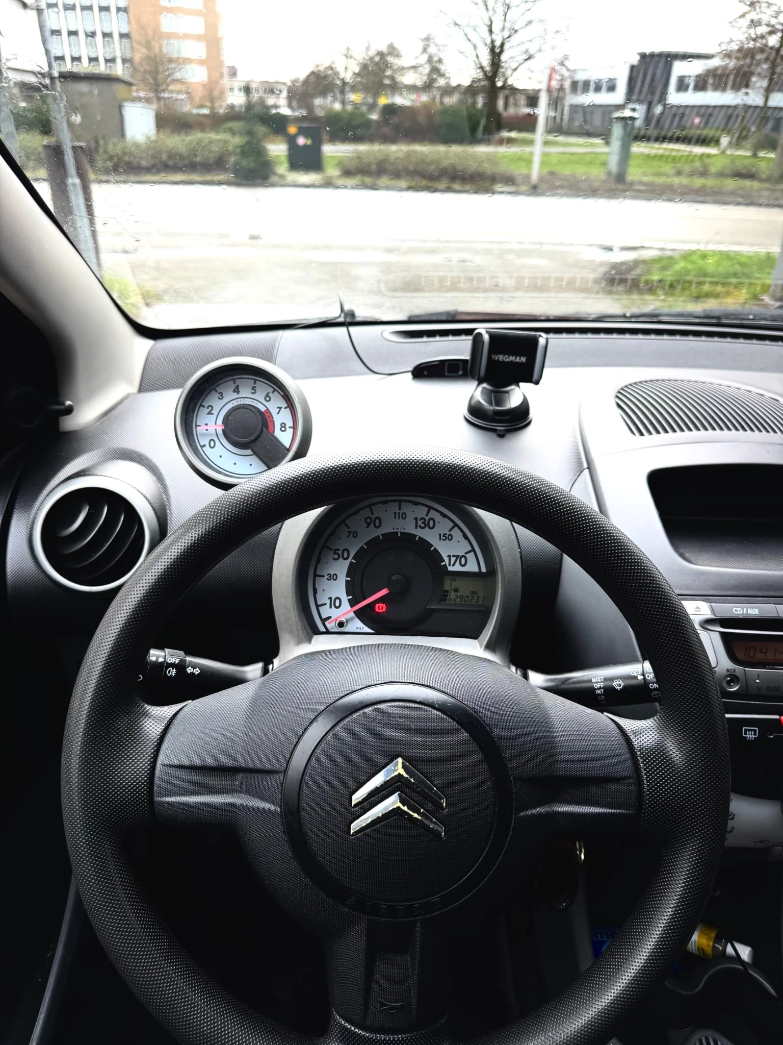 Citroen C1 1.0-12V Ambiance, снимка 6 - Автомобили и джипове - 55223091