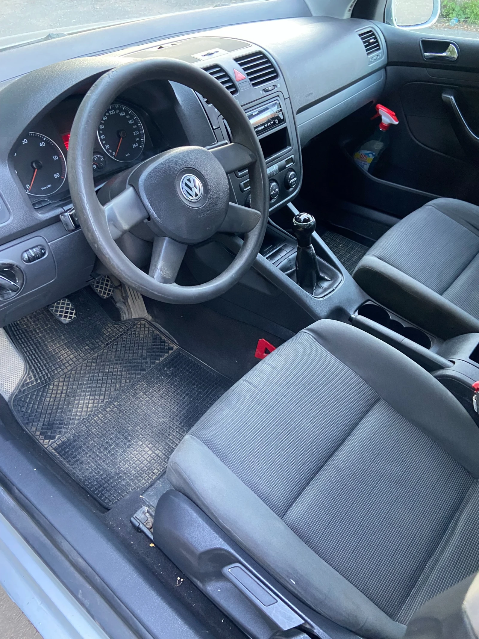 VW Golf 5, снимка 7 - Автомобили и джипове - 55530566