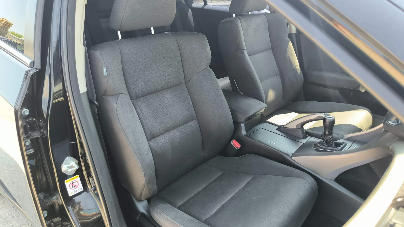 Honda Accord 2.0i Tourer, снимка 10 - Автомобили и джипове - 55616222