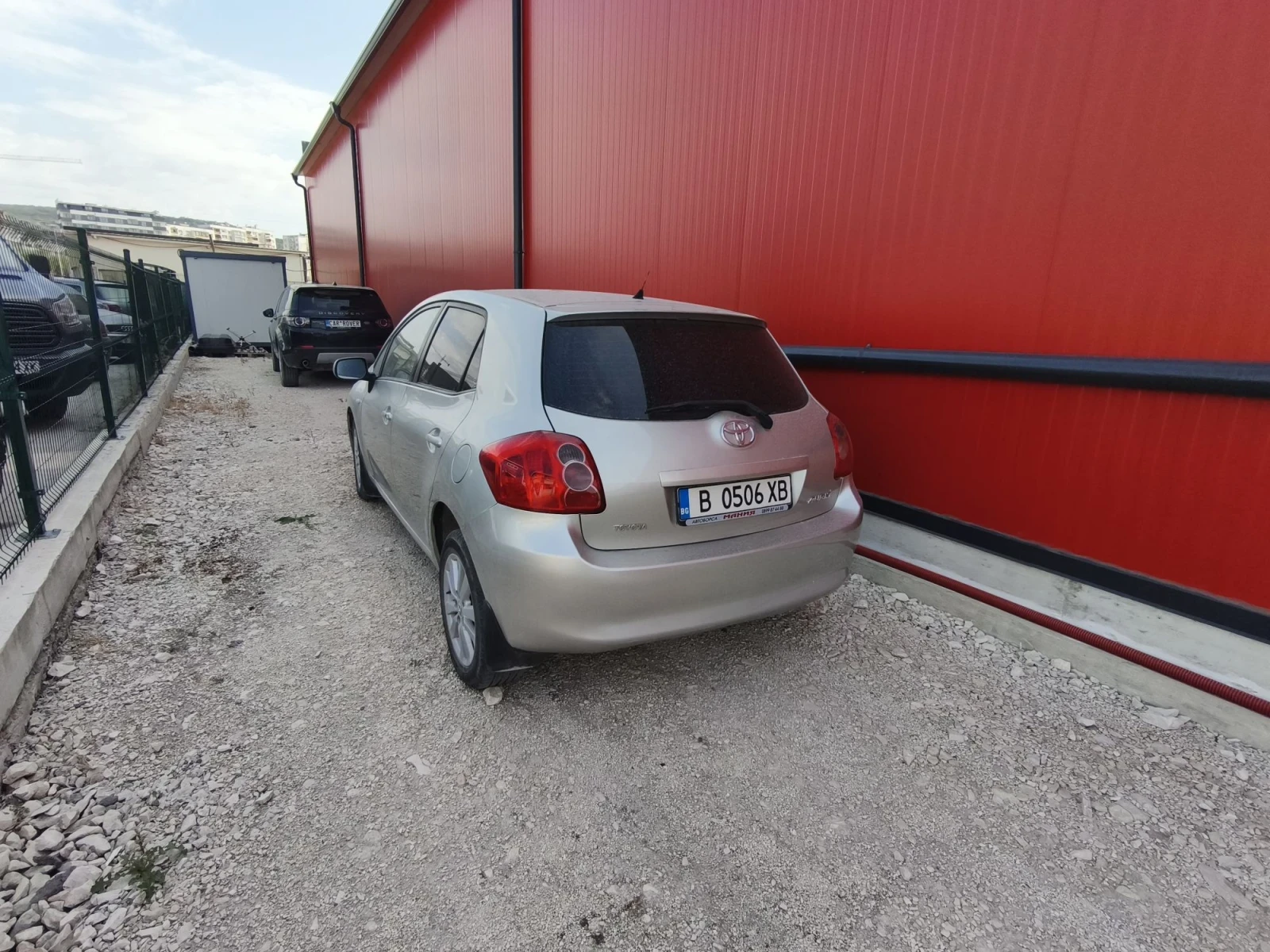 Toyota Auris 1.6i Автоматик , снимка 3 - Автомобили и джипове - 55795488