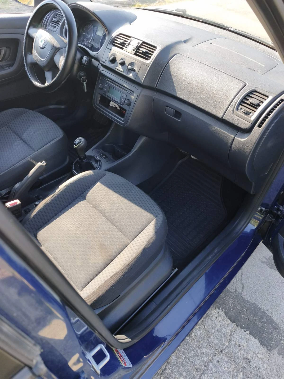 Skoda Fabia, снимка 6 - Автомобили и джипове - 55922502