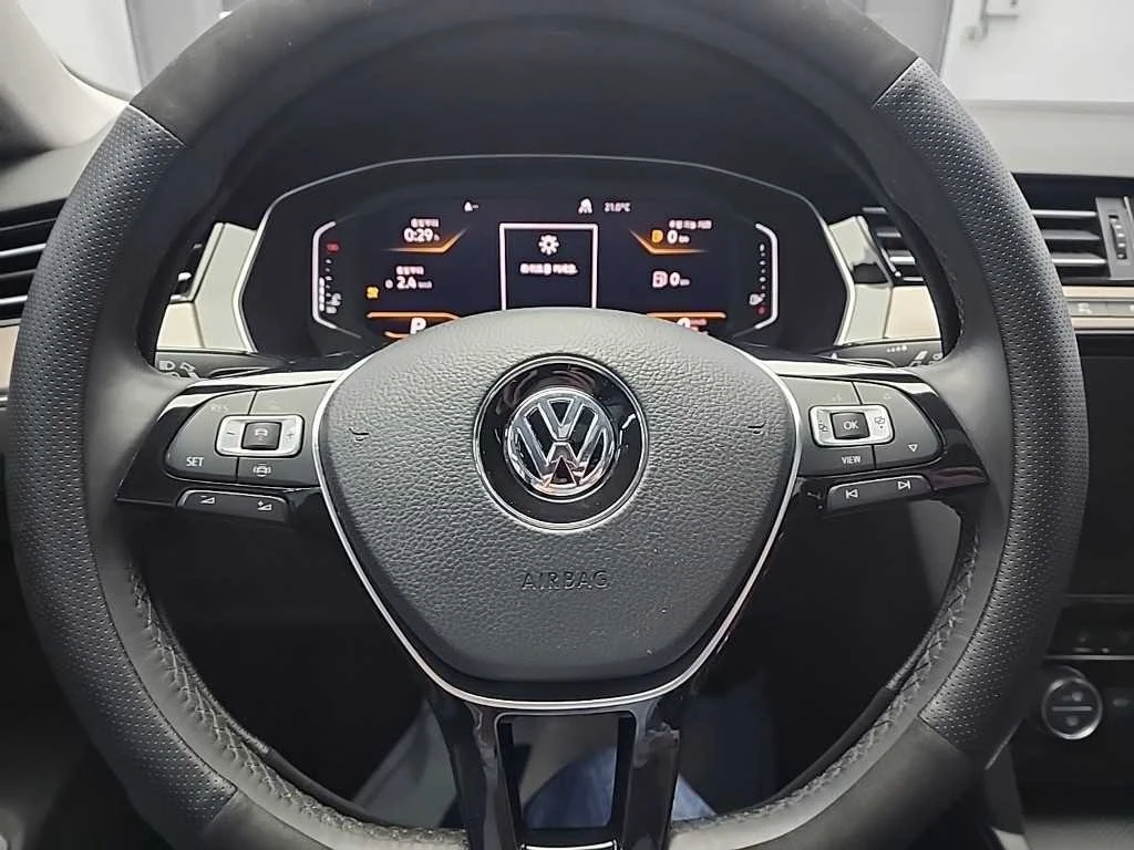 VW Arteon, снимка 8 - Автомобили и джипове - 56376257