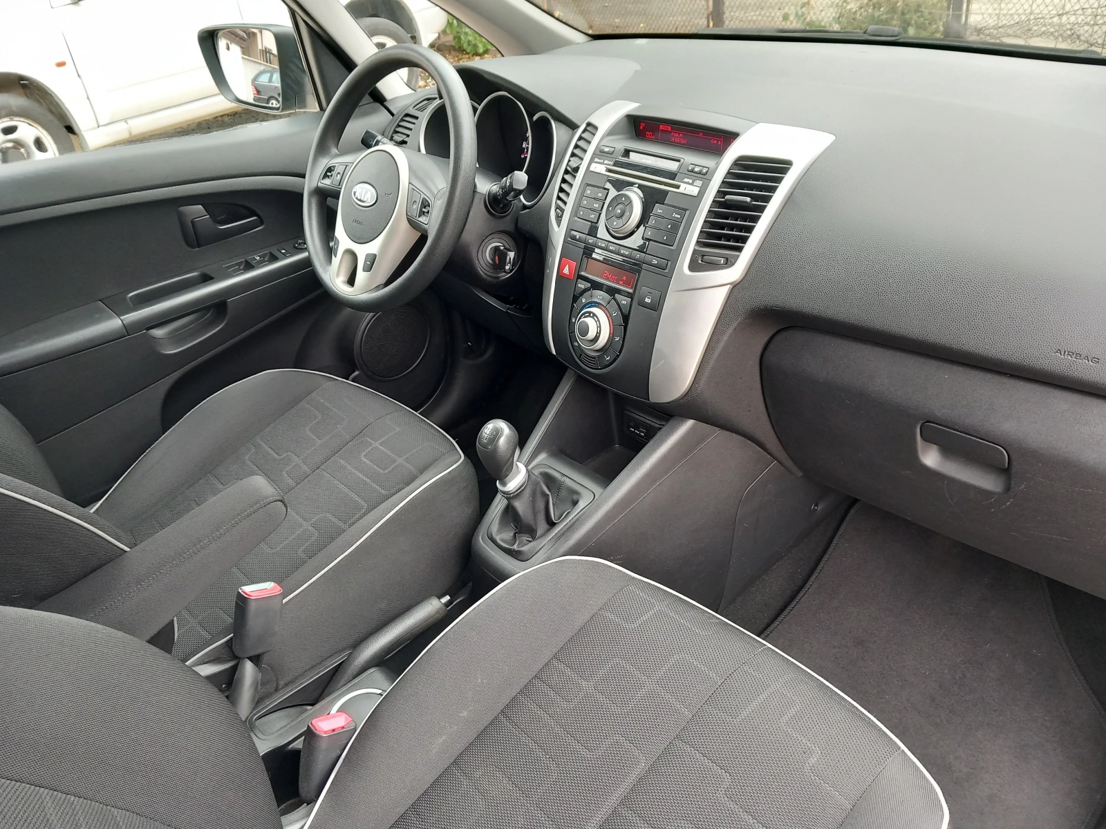 Kia Venga 1.4i ����������� | Mobile.bg � ����������� 11