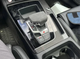 Audi SQ5 * ДИСТРОНИК * КОМПЛЕКТ ГУМИ * АЛКАНТАРА * PANO, снимка 13