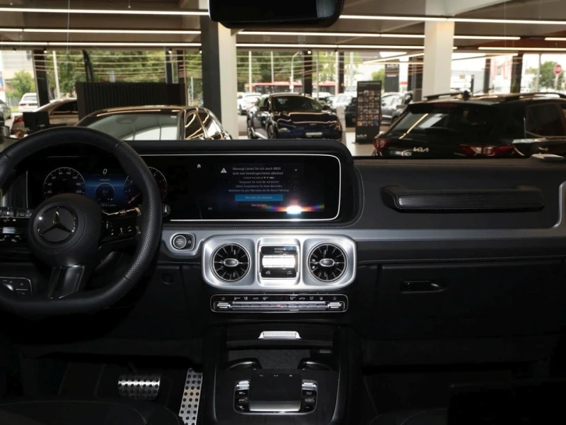 Mercedes-Benz G 500 AMG 4M NIGHT BURMESTER EXCLUSIVE-LINE 360 KEYLESS, снимка 12 - Автомобили и джипове - 51772470