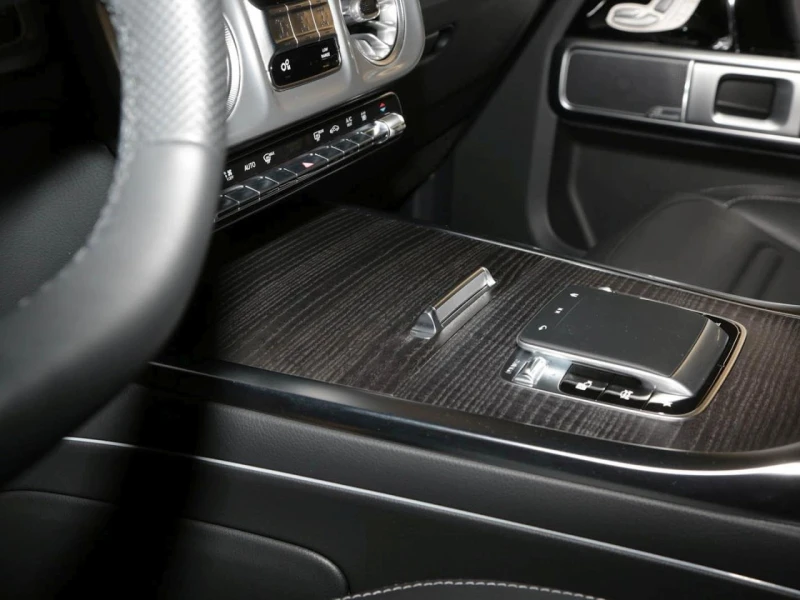 Mercedes-Benz G 500 AMG 4M NIGHT BURMESTER EXCLUSIVE-LINE 360 KEYLESS, снимка 11 - Автомобили и джипове - 51772470