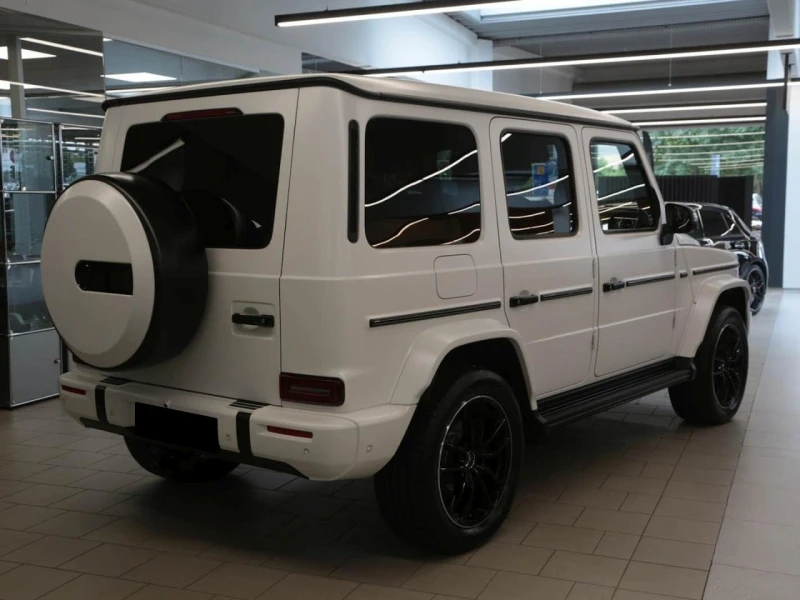 Mercedes-Benz G 500 AMG 4M NIGHT BURMESTER EXCLUSIVE-LINE 360 KEYLESS, снимка 3 - Автомобили и джипове - 51772470