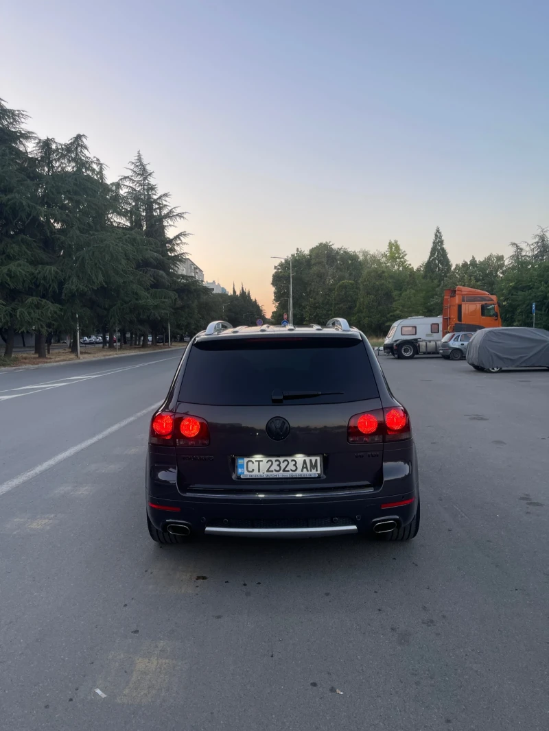VW Touareg, снимка 4 - Автомобили и джипове - 52288850