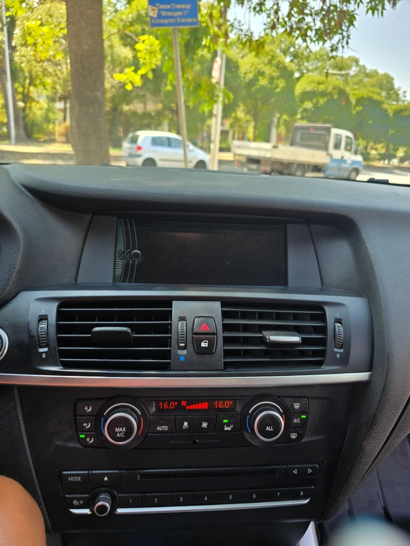 BMW X3, снимка 5 - Автомобили и джипове - 52440921