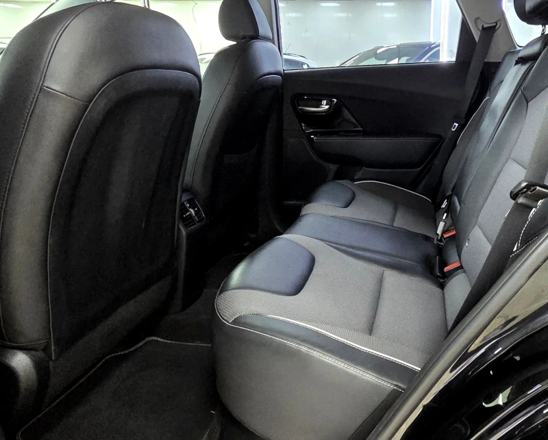 Kia Niro 64KW/Face Lift/ВГаранция/Сервизна Книжка, снимка 9 - Автомобили и джипове - 52710052