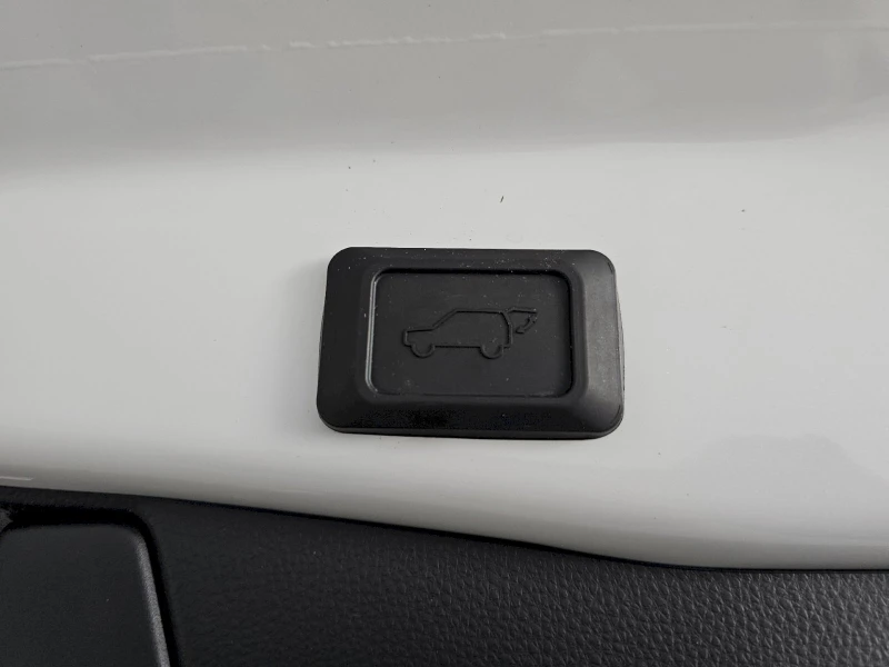 Toyota Rav4 2.5HEV 222k 4x4 SKYVIEW SELECT, снимка 16 - Автомобили и джипове - 53036276