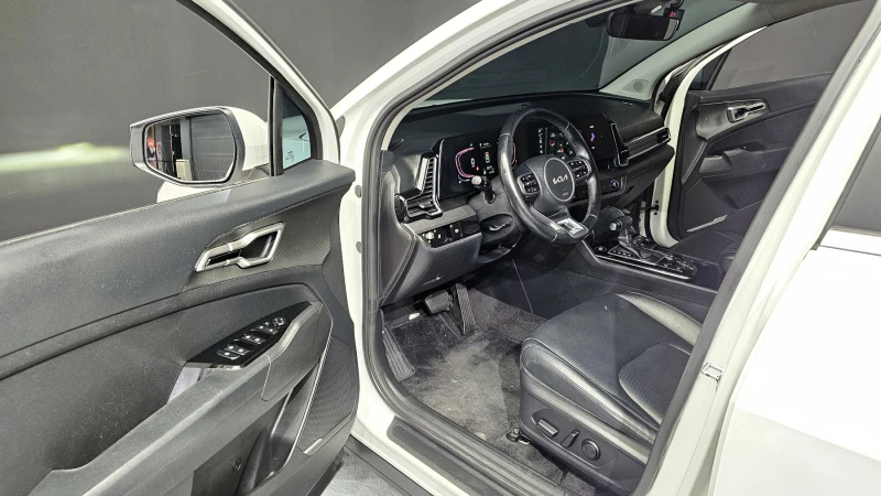 Kia Sportage 2.0CRDI/4x4/Пълна сервизна !!!, снимка 5 - Автомобили и джипове - 53417368