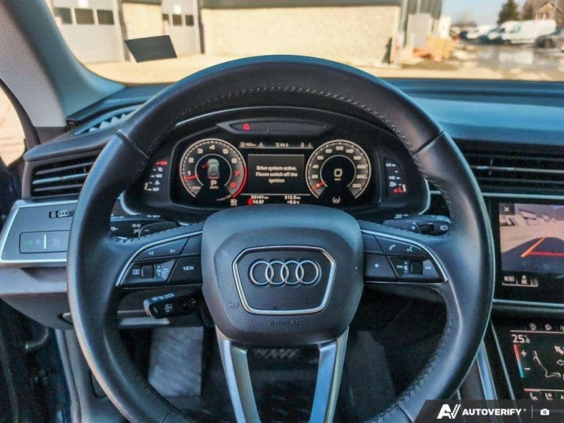 Audi Q8 quattro Prestige  CARFAX, снимка 14 - Автомобили и джипове - 53560716