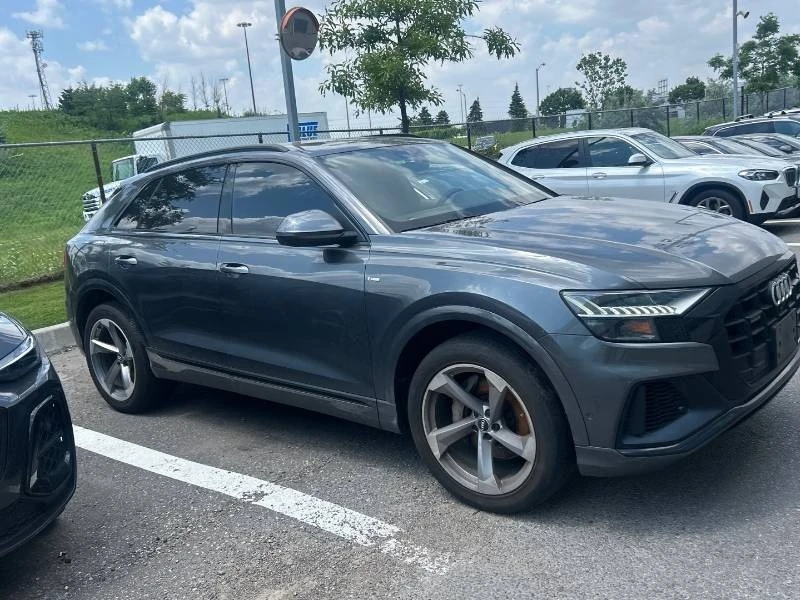 Audi Q8 * Technik * ОБДУХВАНЕ * 360 * PANO, снимка 5 - Автомобили и джипове - 55435966