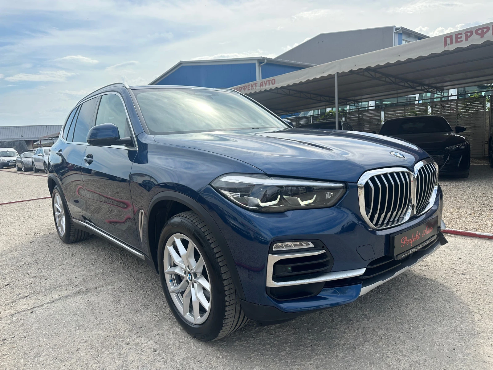 BMW X5 30d * xDrive * HEAD UP * KARMAN/KARDON * ПАНОРАМА - изображение 3