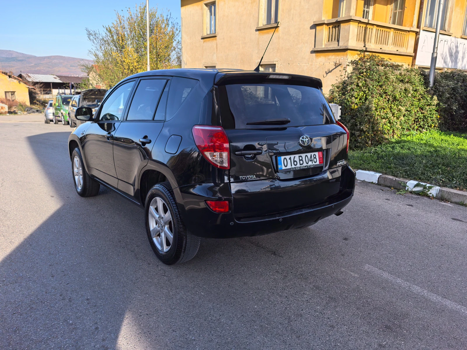 Toyota Rav4 D4D - изображение 4