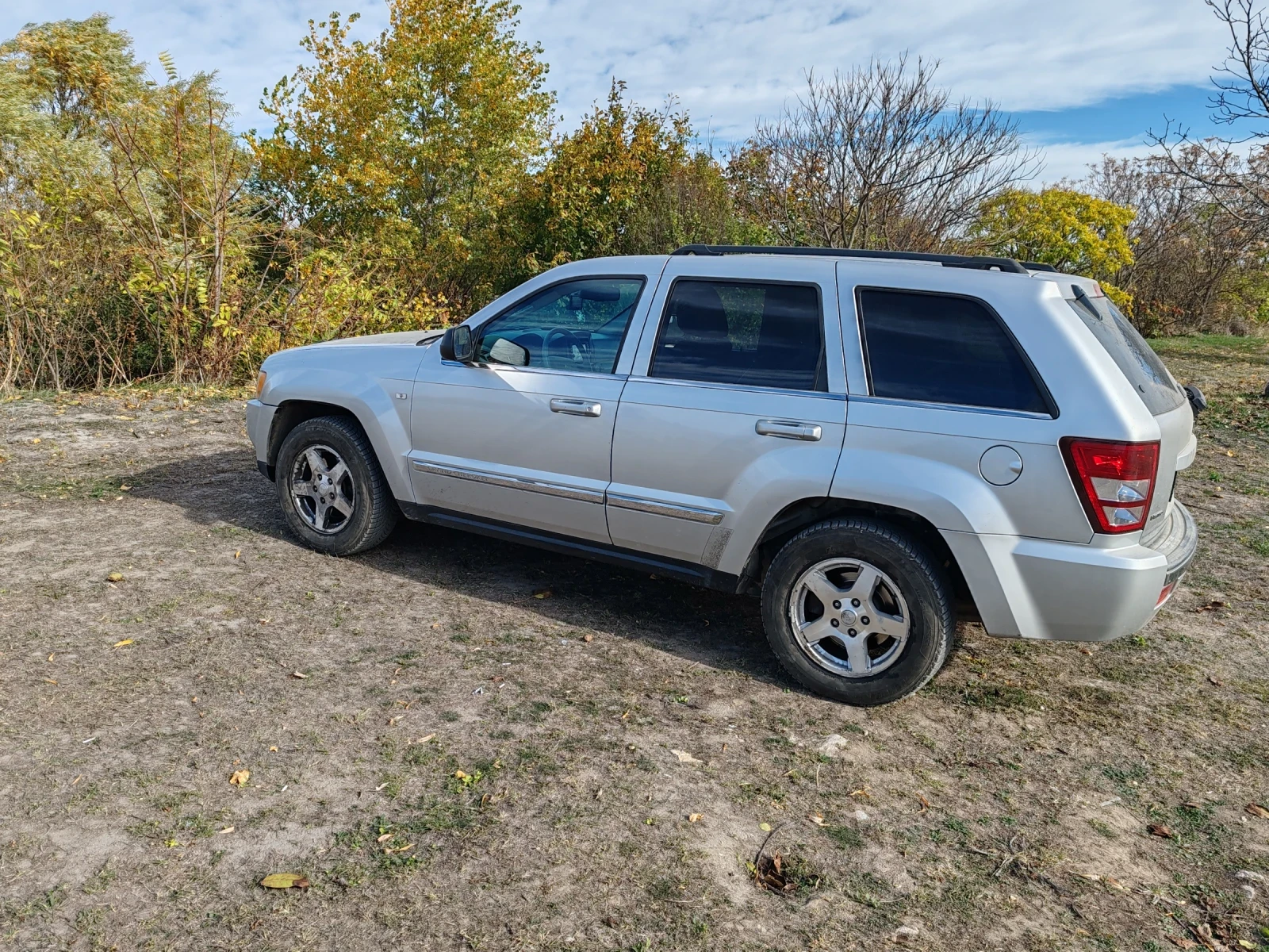 Jeep Grand cherokee  - изображение 2