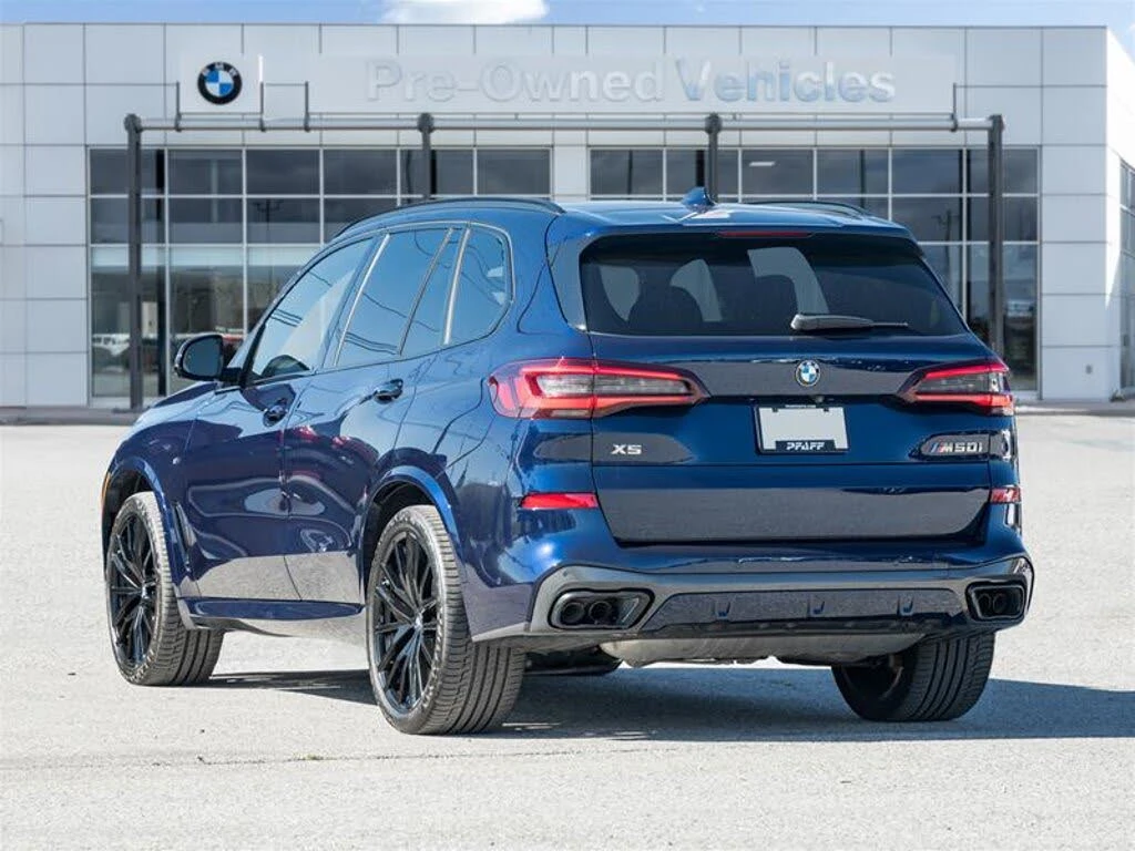 BMW X5 M50i 360CAM* HARMAN/KARDON* ОБДУХВАНЕ* МАСАЖ* PANO - изображение 4