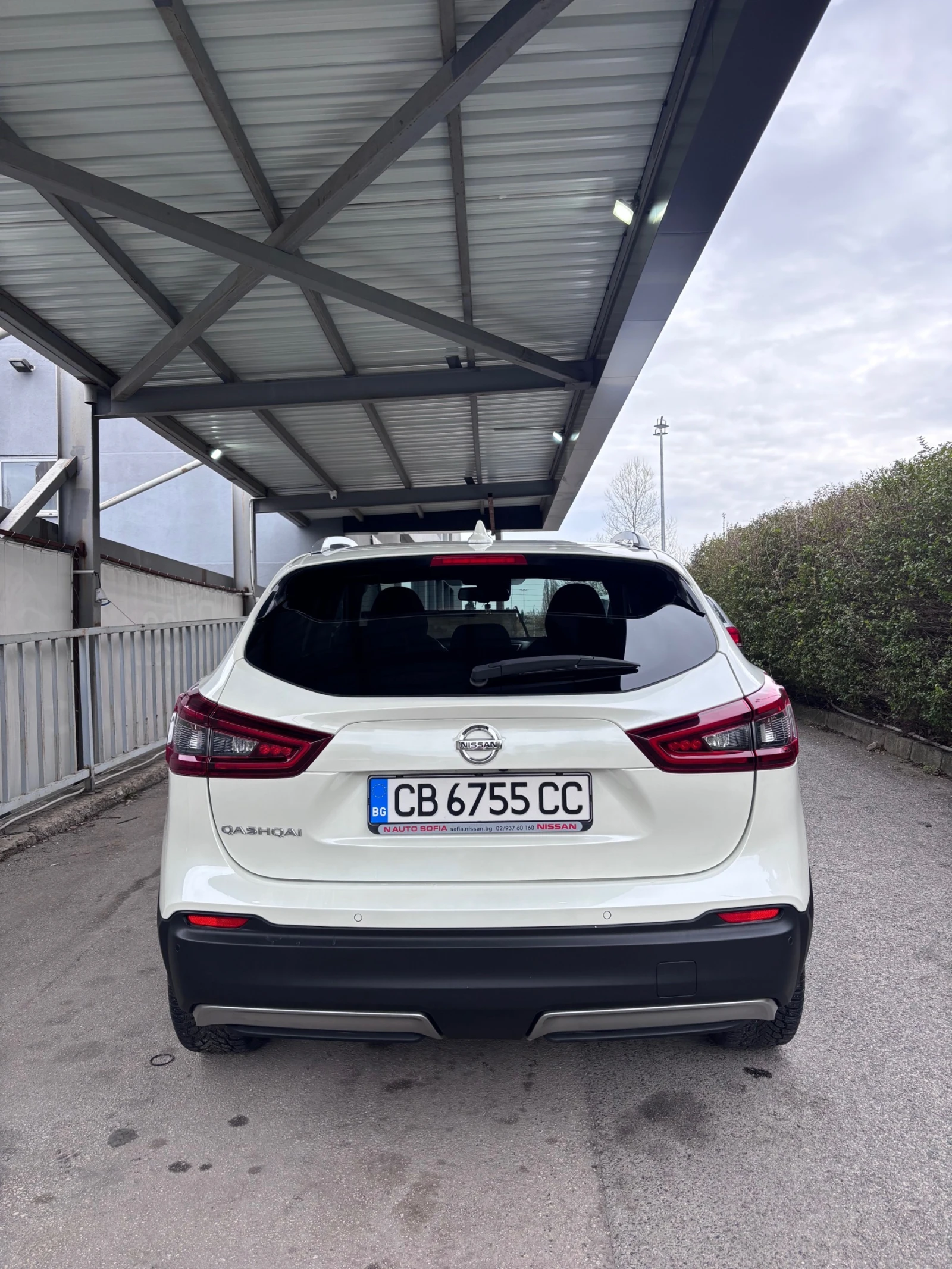 Nissan Qashqai, снимка 4 - Автомобили и джипове - 54045397