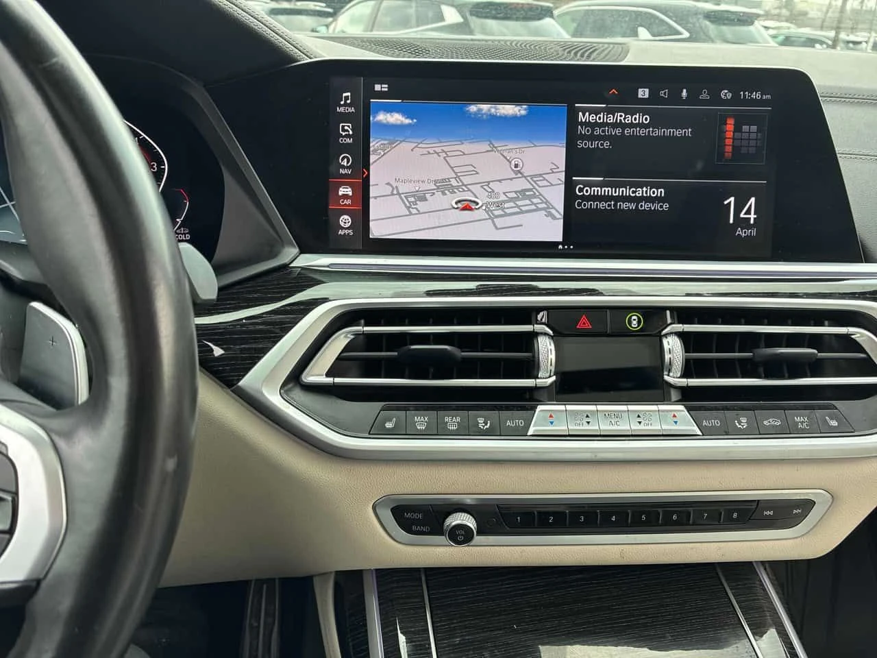 BMW X7 * XDRIVE40I * PANO * H/K * ПОДГРЕВИ * CARFAX, снимка 9 - Автомобили и джипове - 54197284