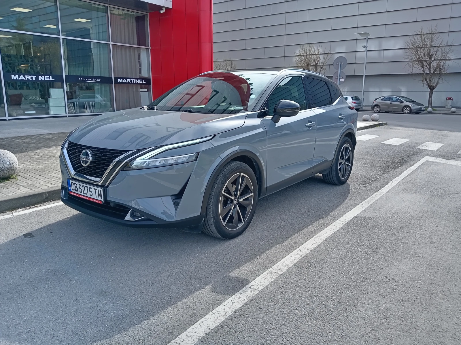 Nissan Qashqai Tekna CVT 2WD, снимка 8 - Автомобили и джипове - 54279647