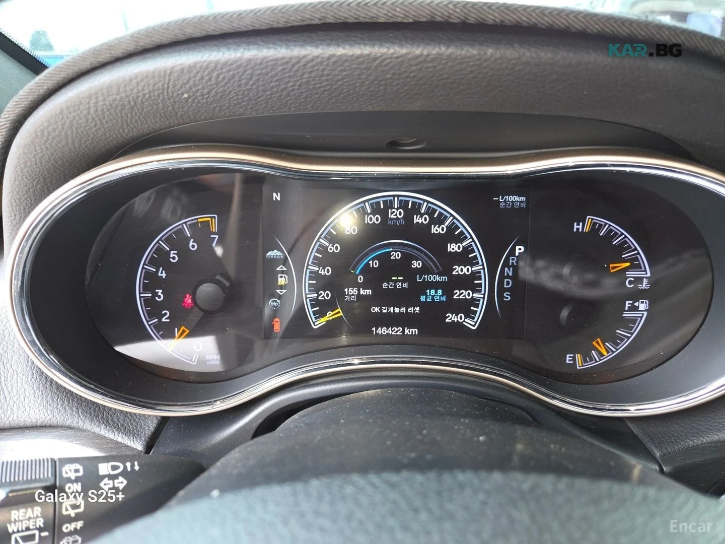 Jeep Cherokee LIMITED* 3.6* КОЖА* ПОДГРЕВ* ОБДУХВ* ПАНО* НАВИ* , снимка 13 - Автомобили и джипове - 55409139