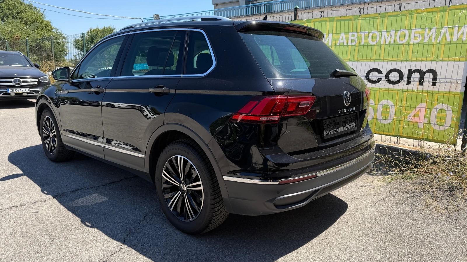 VW Tiguan 2.0 TDI Automatic, снимка 5 - Автомобили и джипове - 55691512