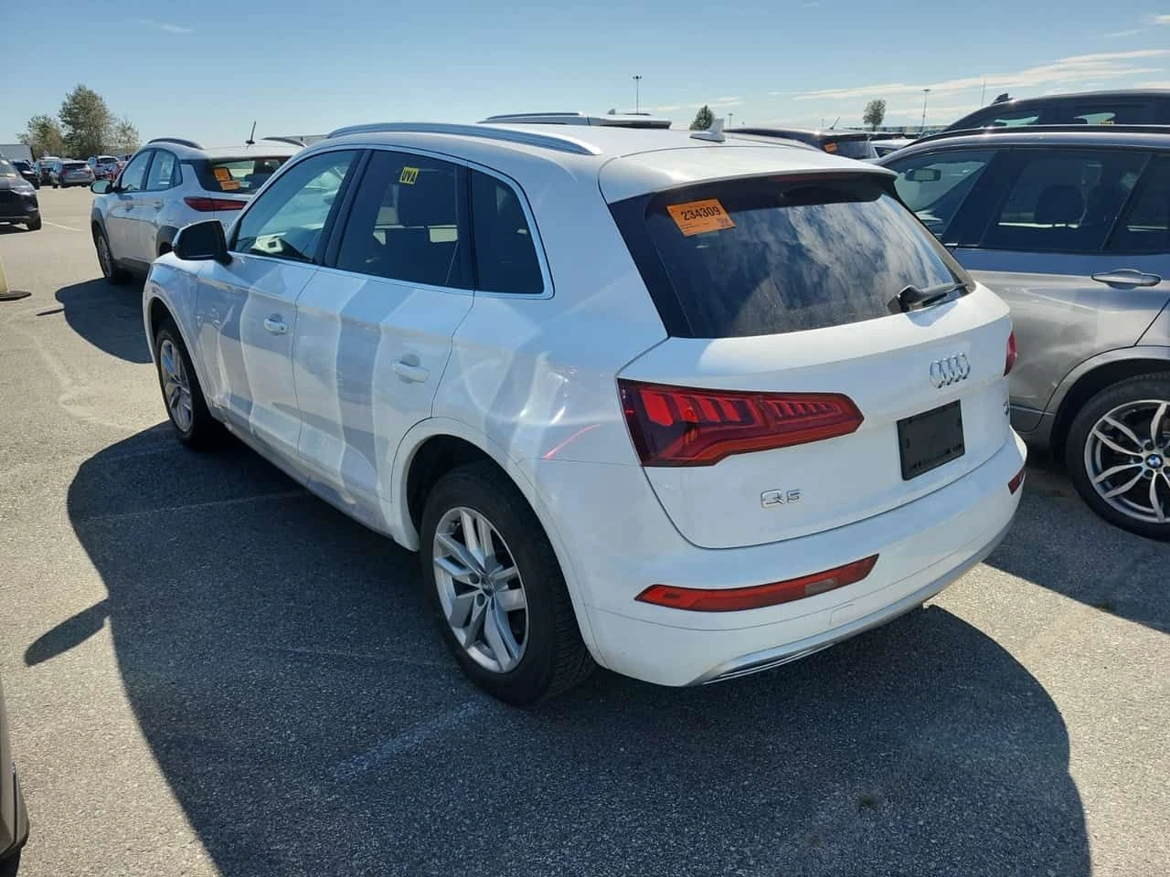 Audi Q5  PREMIUM SPORT UTILITY 4D/CARFAX/ФИНАНСИРАНЕ, снимка 4 - Автомобили и джипове - 55702178