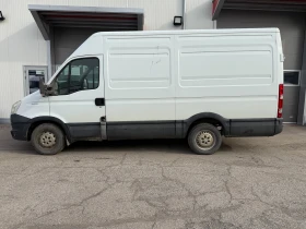 Iveco Daily 2.3 , снимка 2 - Бусове и автобуси - 53682101