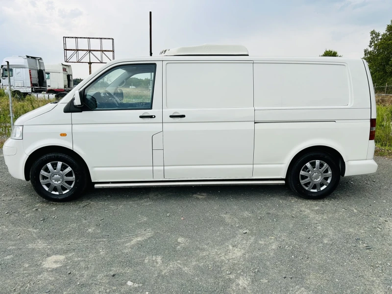 VW Transporter Т5 2.5TDI/ХЛАДИЛЕН/2 Странични Врати, снимка 2 - Бусове и автобуси - 51533343
