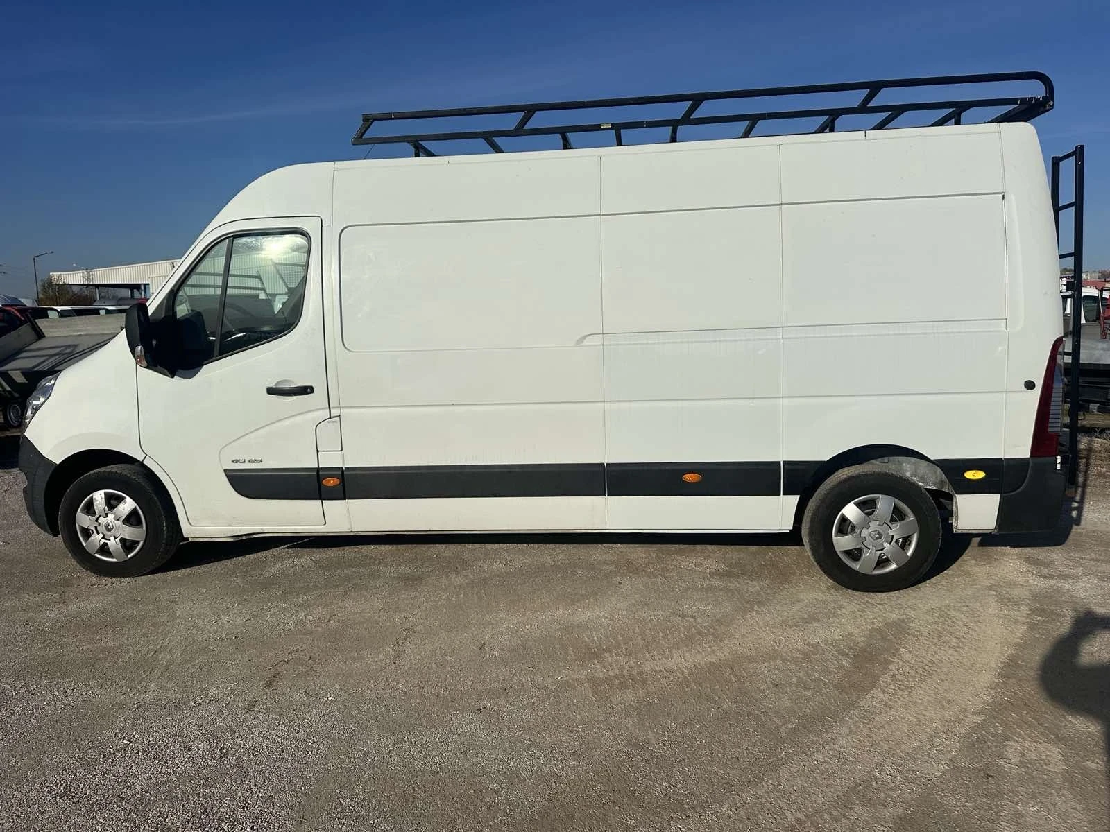 Renault Master  - изображение 7