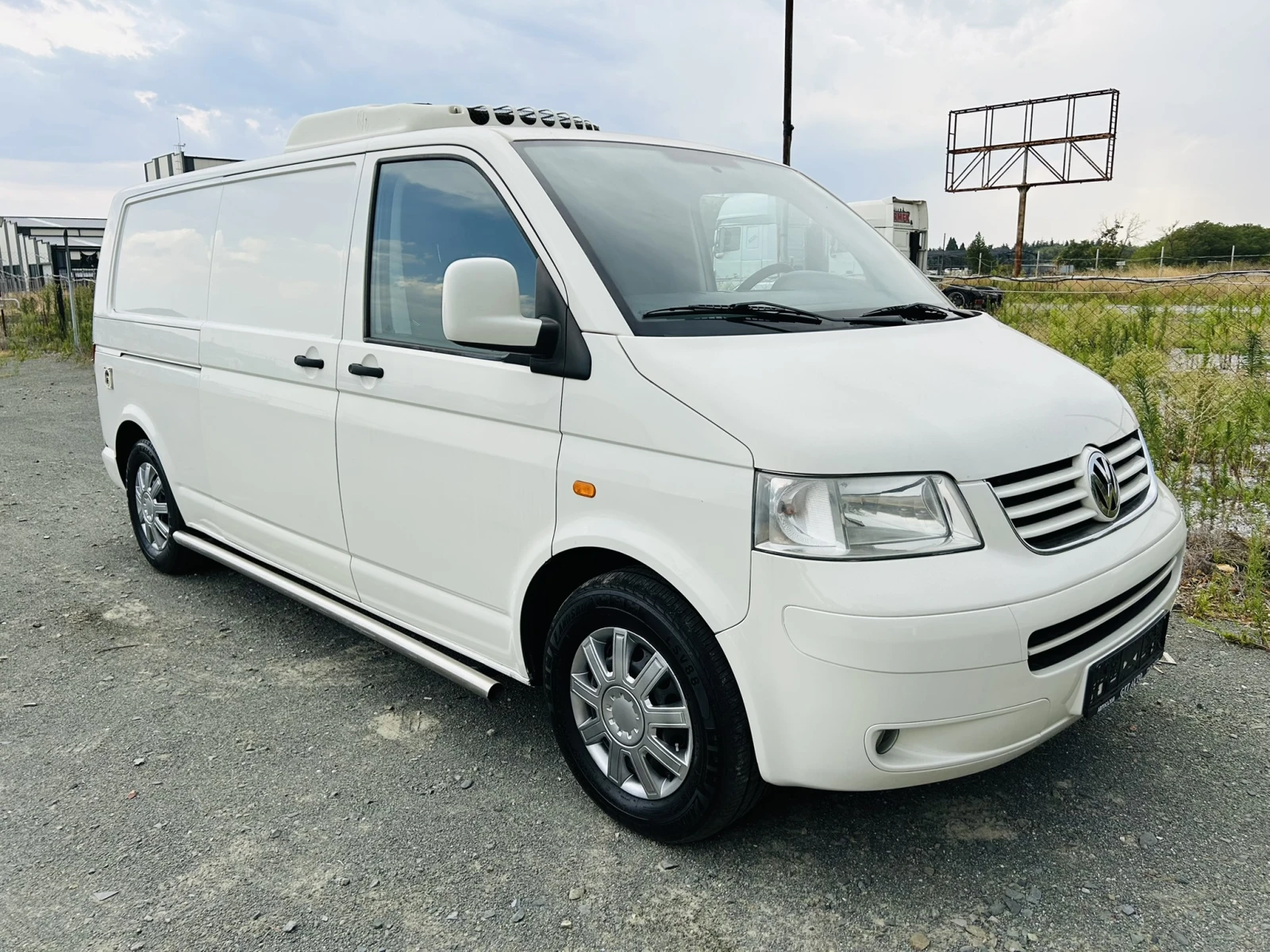 VW Transporter Т5 2.5TDI/ХЛАДИЛЕН/2 Странични Врати - изображение 7