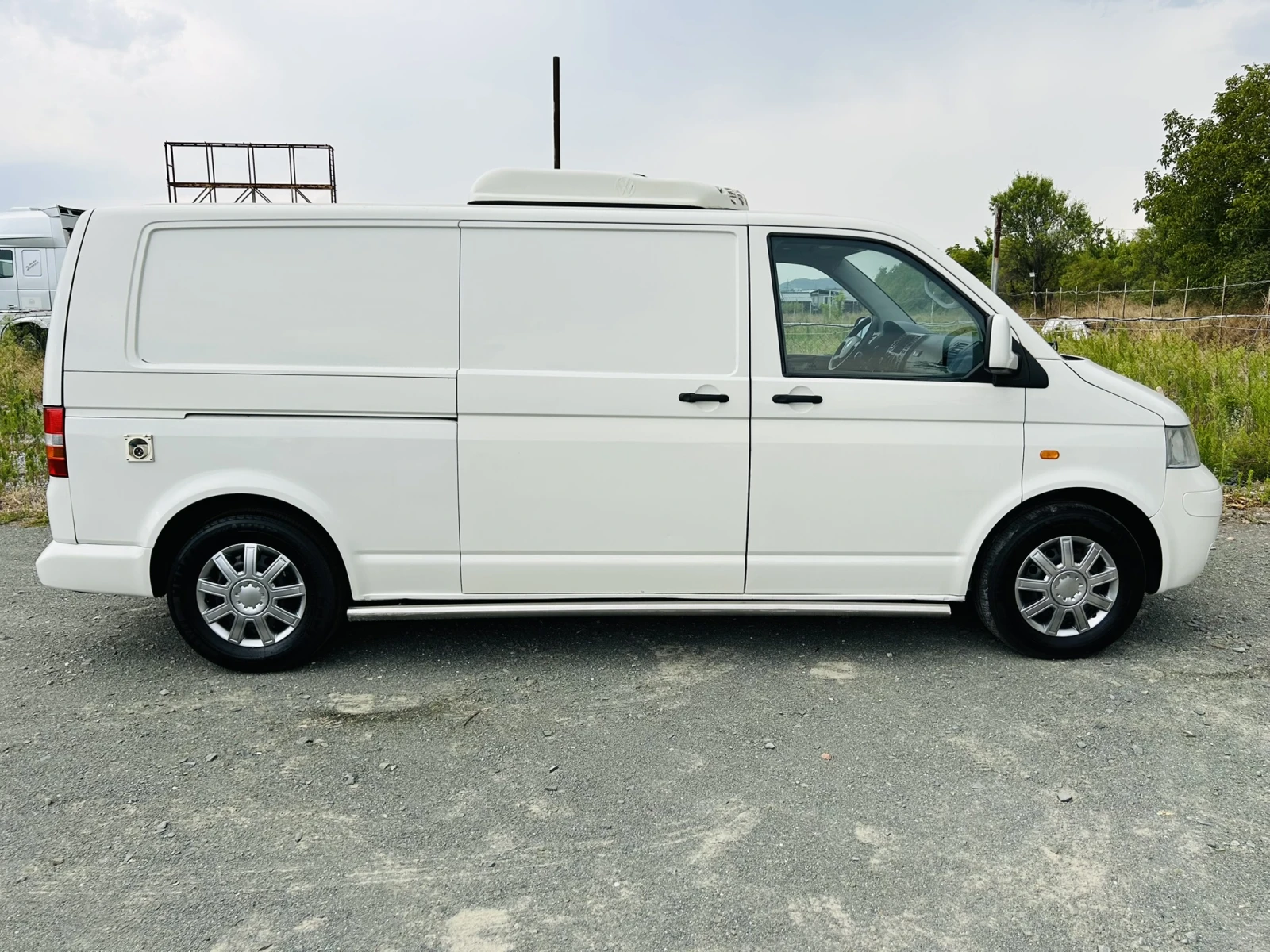 VW Transporter Т5 2.5TDI/ХЛАДИЛЕН/2 Странични Врати - изображение 6