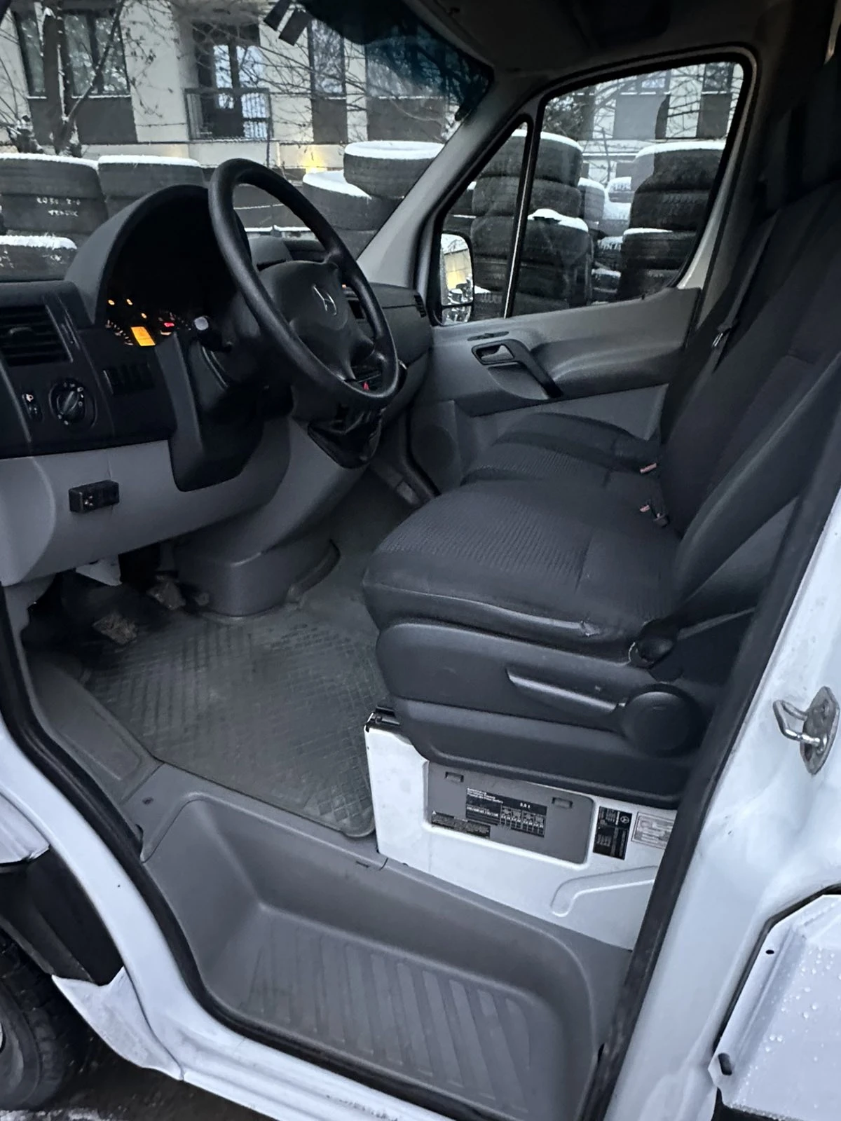 Mercedes-Benz Sprinter 313  - изображение 8