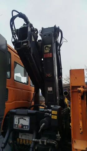 Iveco Eurocargo 180E21 самосвал с кран снегорин , снимка 5