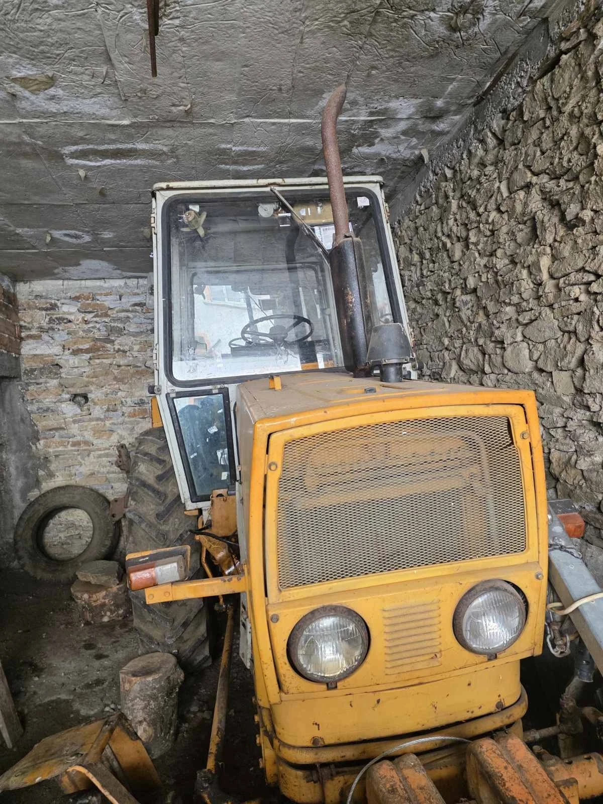 Трактор ЮМЗ 6 КМ, снимка 3 - Селскостопанска техника - 54167568