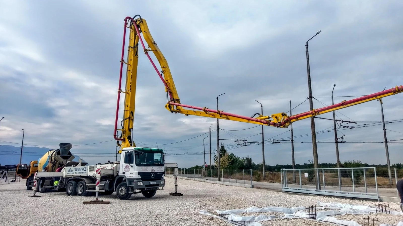   Mercedes-Benz 674  1-  | Mobile.bg   1