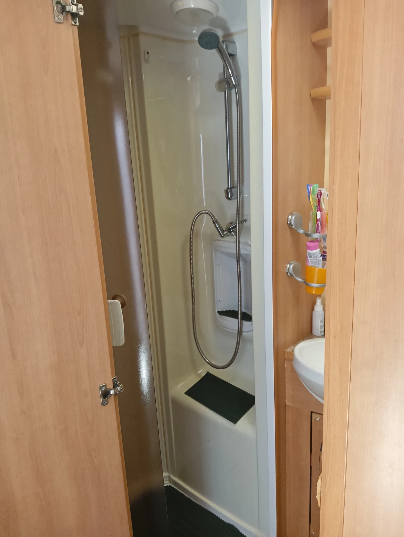  Award ACE | Mobile.bg   13